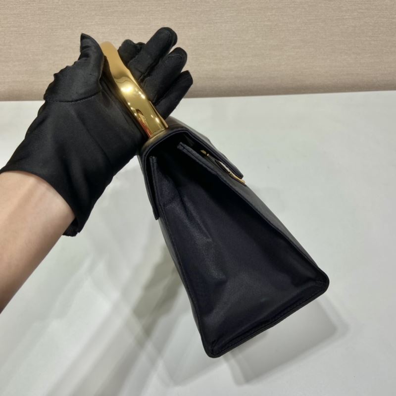 Pra*a top handle bags